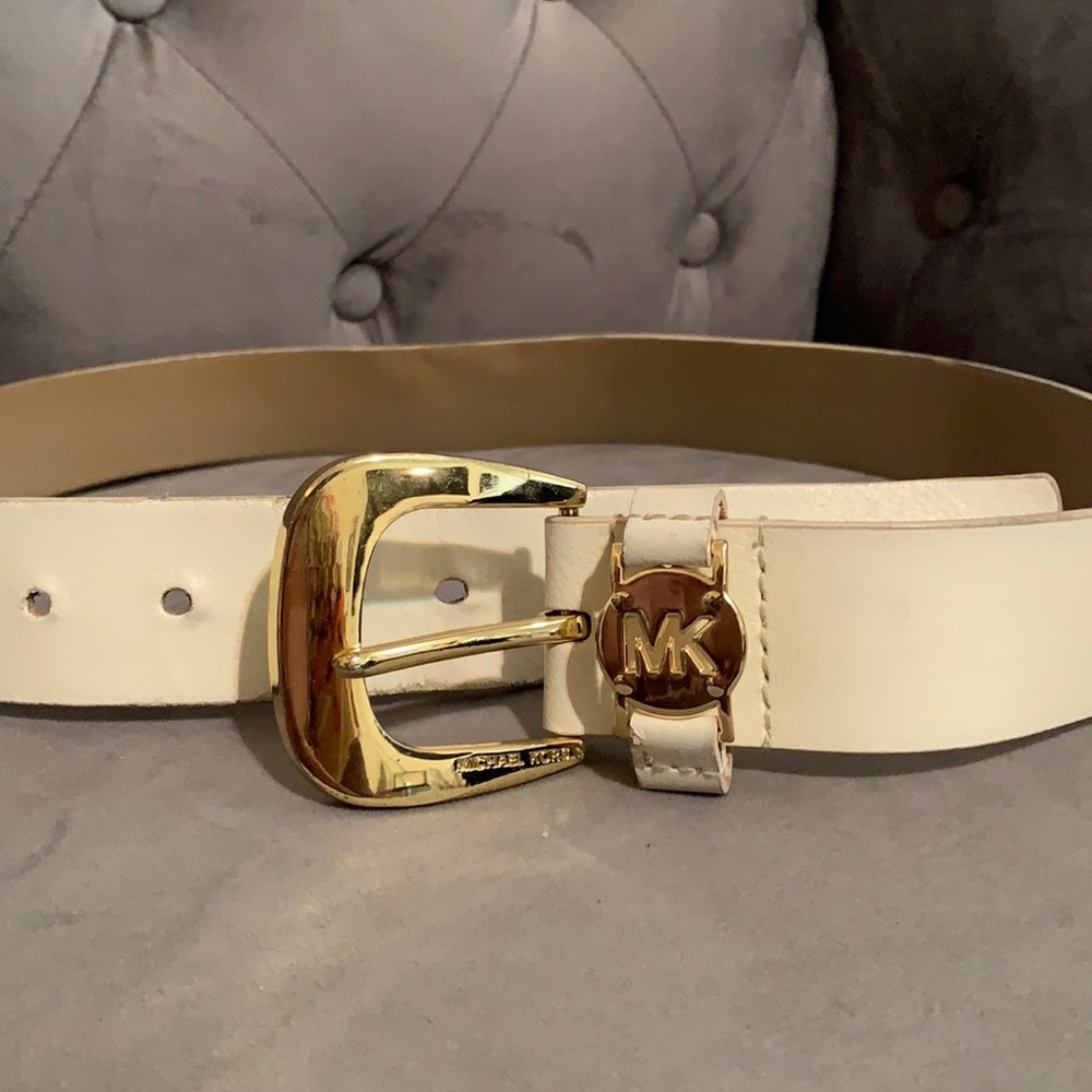 Cream leather belt